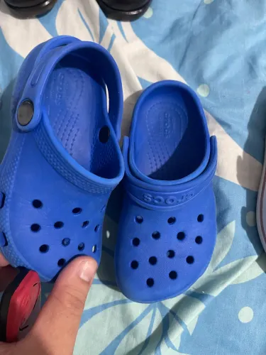 Crocs Azul original TAM 9