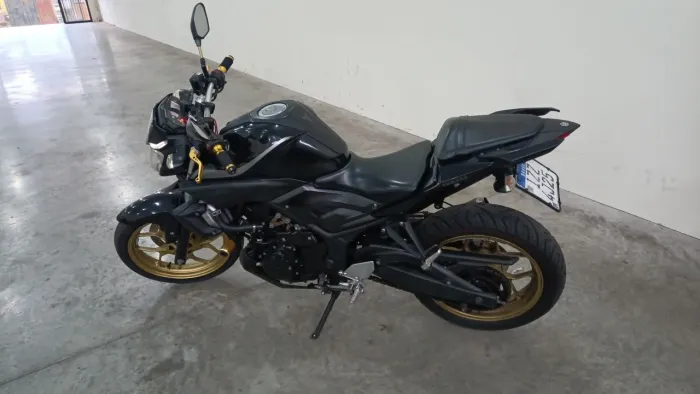 YAMAHA MT 03