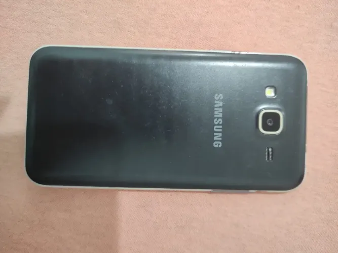 Celular j5 