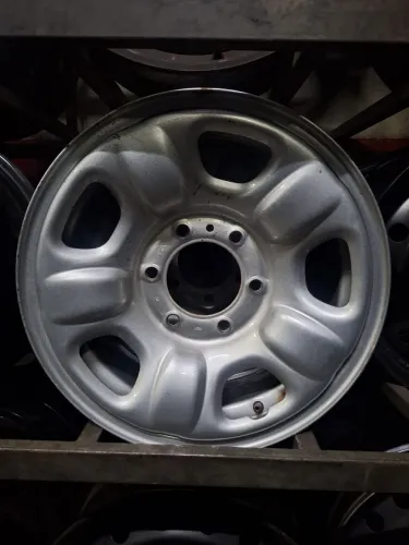 Roda 16 ferro estepe S10  Hilux Amarok Triton Ranger  original seminovas 