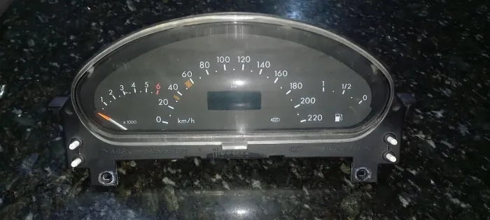 Painel Mercedes Classe A160/190
