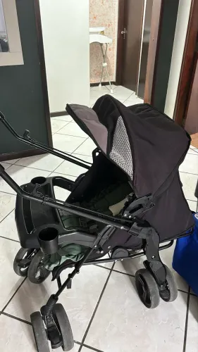 Carrinho de bebê