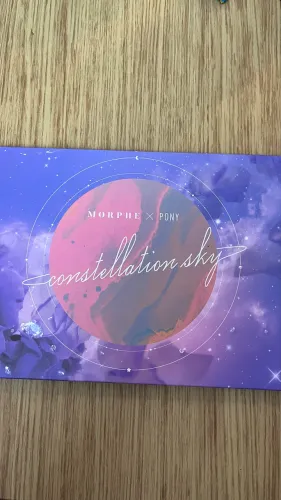 Paleta de sombras Morphe X Pony Constellation Sky Artistry 