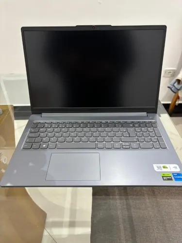 Notebook Lenovo Loq RTX 3050 (Em perfeito estado)