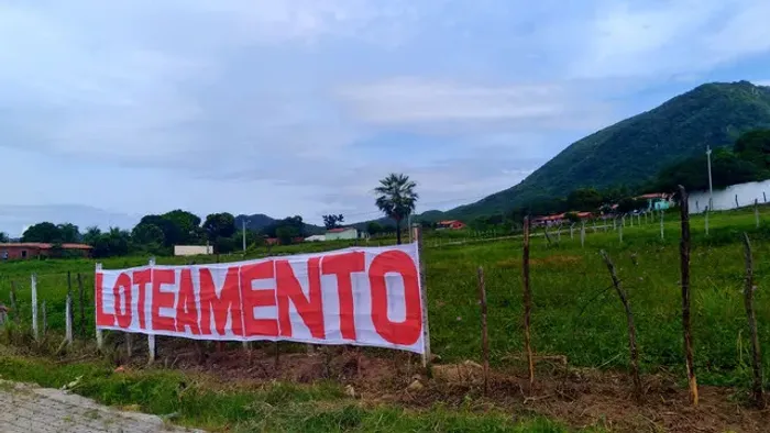 Lotes/ terrenos Urbanos próximo ao Centro de Maranguape e ao Atacadão Mix Mateus.