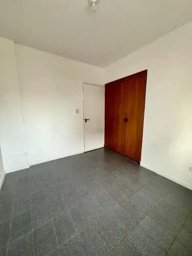 ótimo apartamento três quartos na Jatiuca