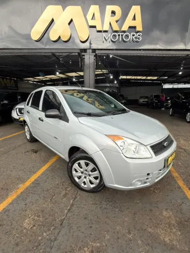 Ford Fiesta Class 1.0 4P 2009