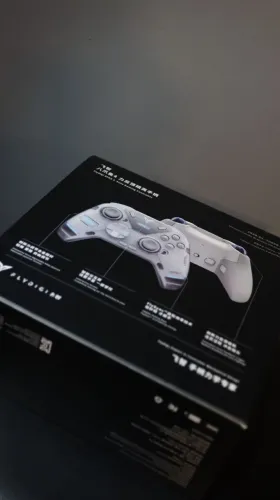 Controle Flydigi Apex 4
