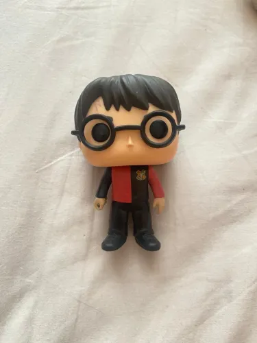 Funko Pop original Harry Potter Torneio Tribruxo (óculos e varinha quebrados)