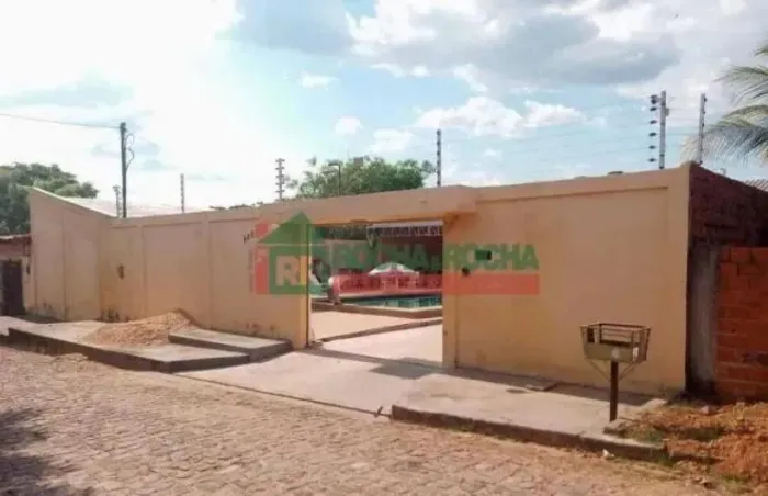 Casa para alugar com 108,00 metros quadrados no ANGELIM - Teresina - Piauí