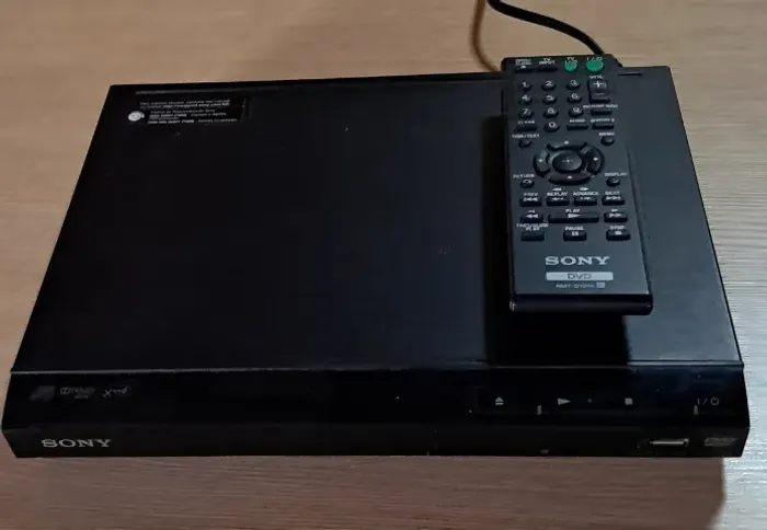 Aparelho DVD e dvds de musica