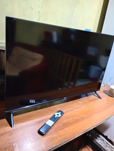 Smart tv TCL 32 Android - Tela quebrada/sucata peças