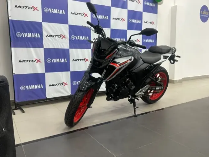 YAMAHA FAZER FZ25 CONNECTED 250cc 0KM