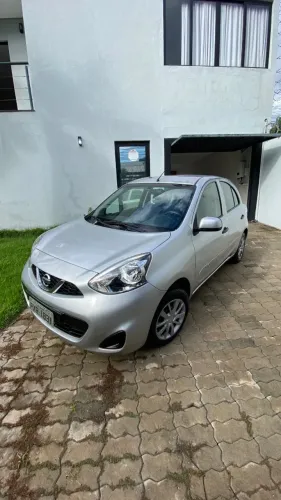 Nissan March S 1.0 12V Flex 5P 2016