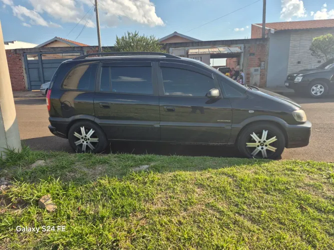 Chevrolet Zafira Eleg.2.0 MPFI Flexpower 8V 5P AUT 2012