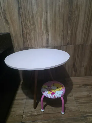 Mesinha e cadeira