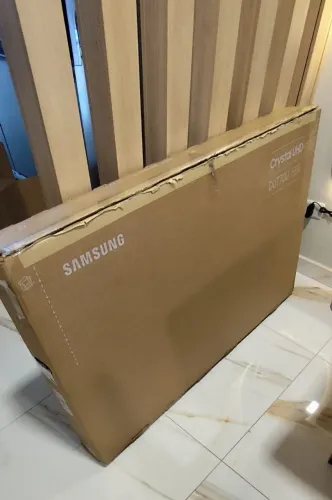 Tv Samsung 55 polegadas Crystal Nova ( já está no valor mínimo)