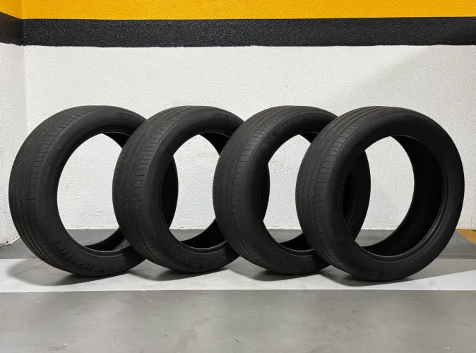 Jogo de Pneus Michelin Primacy 4 - 255/45 R20 (4 Unidades)