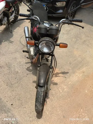 Fan 125 es carburada