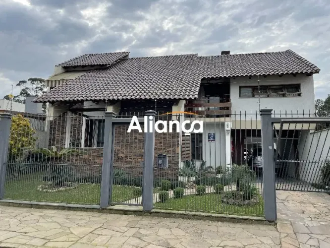 Casa residencial alto padrão para aluguel MOBILIADA com 3 dormitórios 1 suíte, piscina e 3
