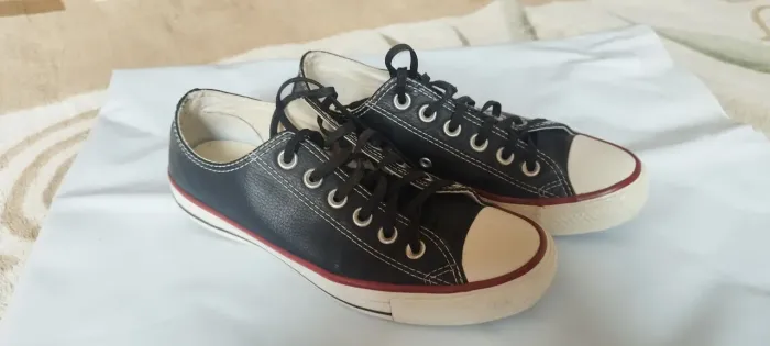 ALL star couro preto Tam 36
