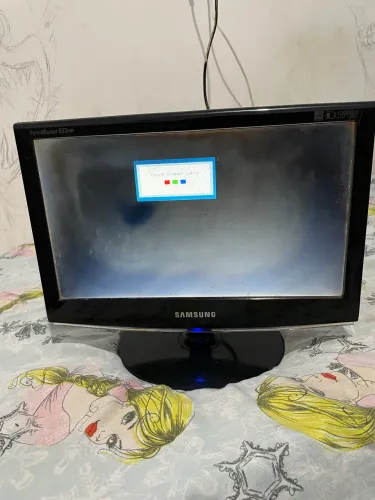 Monitor Samsung SyncMaster 633NW 19" LCD VGA - Funcionando