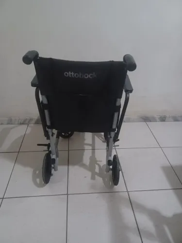 Cadeira de rodas super nova .249,00
