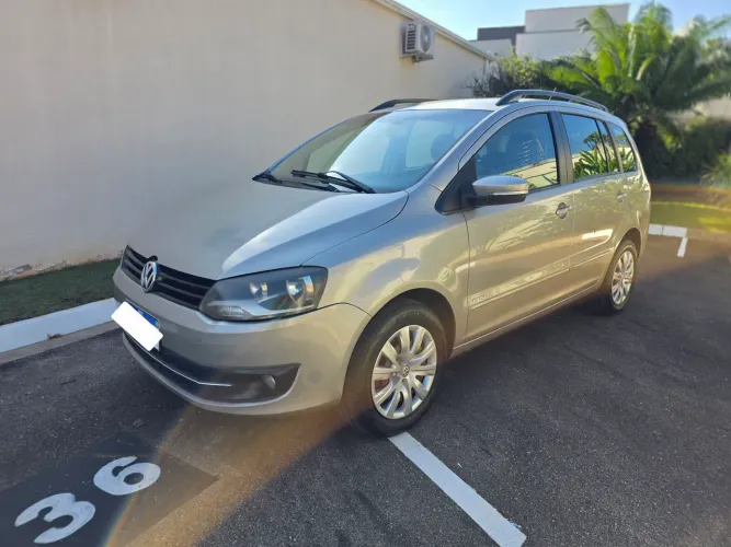 Volkswagen Spacefox 1.6/ 1.6 Trend Total Flex 8V 5P 2012