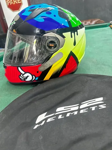 Capacete Ls2