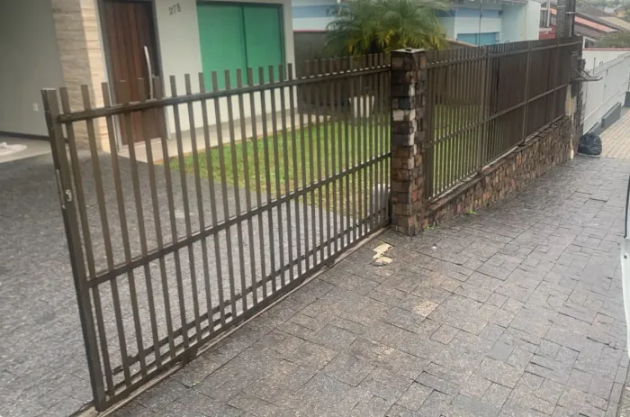 Portão + Cerca Alumínio