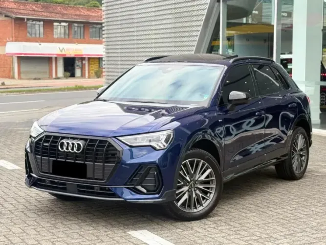 Audi Q3 Perf. Black 2.0 TFSI Tiptr. Quattro 2023