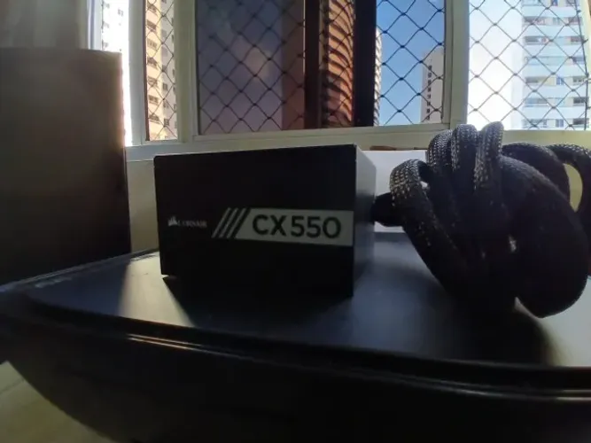 Fonte Corsair CX550 550W 80 Plus Bronze
