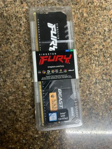 Memória Fury DDR4 Nova