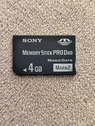 Cartão Memory stick pro duo 4gb