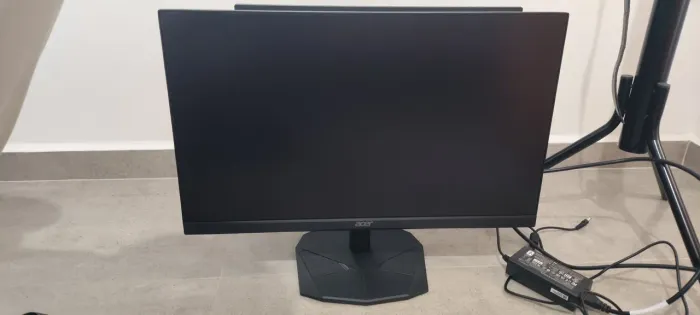 Monitor Acer 24" 180hz