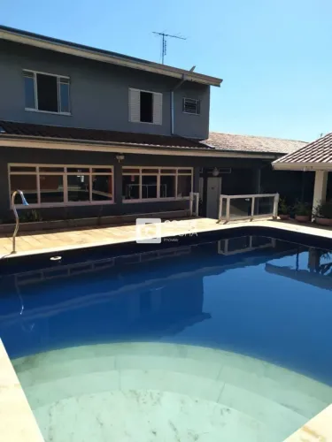 Casa com 5 quartos à venda- Jardim Celani - Salto/SP