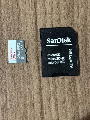 Cartão de memória 128GB microSDXC. Nunca foi usado, apenas tirado da embalagem.