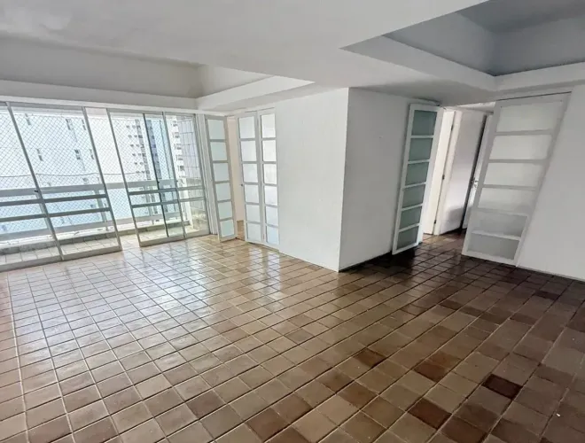 Oportunidade, aluga-se, 150m², 4 quartos, varanda, 2 vagas, localização privilegiada