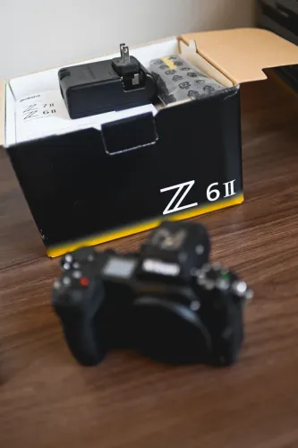Nikon z6 ii + bateria extra