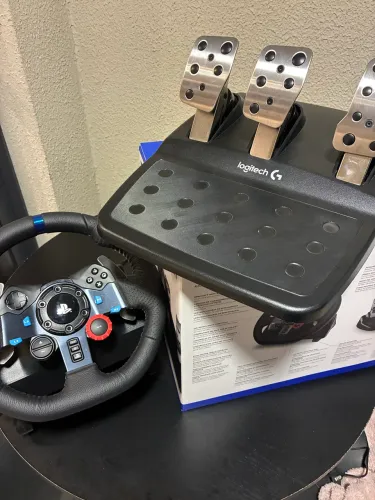 VOLANTE LOGITECH G29 + PEDAL COM CAIXA E NF