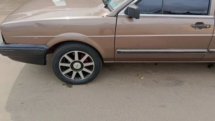 Volkswagen Quantum Glsi / GLS 1.8/sport/ Family 2.0 (álcool) 1988