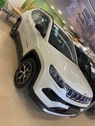 Jeep Compass Long. T270 1.3 TB 4X2 Flex AUT 2026