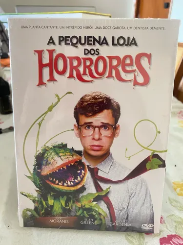 A Pequena Loja dos Horrores em DVD!