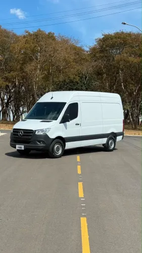 Mercedes-Benz Sprinter 417 Furgão L.t.a. Diesel (e6) 2024
