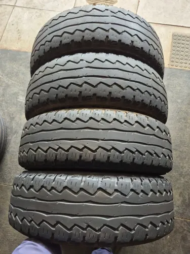 4 pneus 215/75/15 wanli meia vida para jeep jimmy e outros (900 em 3× no ct