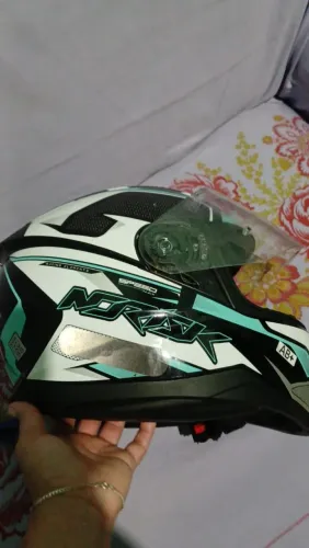 CAPACETE NORISKY E OUTRO