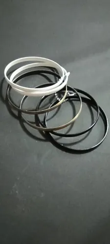 Kit com 6 pulseiras bronze, branca , preta
