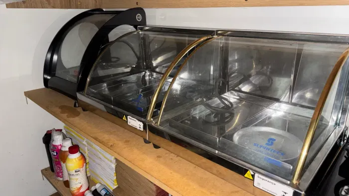 Vitrine para Salgados Pequena
