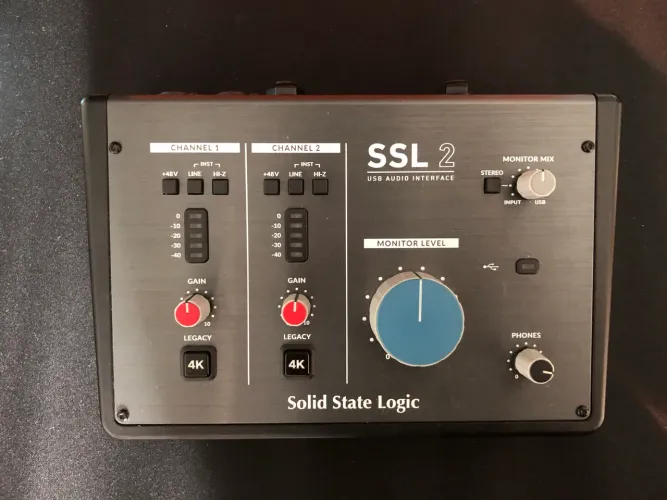 Interface de áudio SSL2 MKI