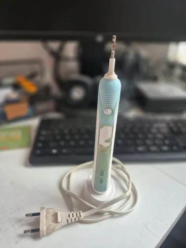 Escova elétrica oral-b
